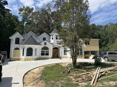Asphalt Roof and Siding Installation